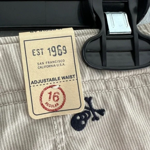 GapKids Boys Casual Shorts Size 18 Regular‎ Beige Skull Adjustable Waist - Picture 4 of 8